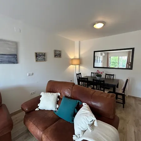 Apartamento Lovely Views,pool And Garden,resort Fuengirola