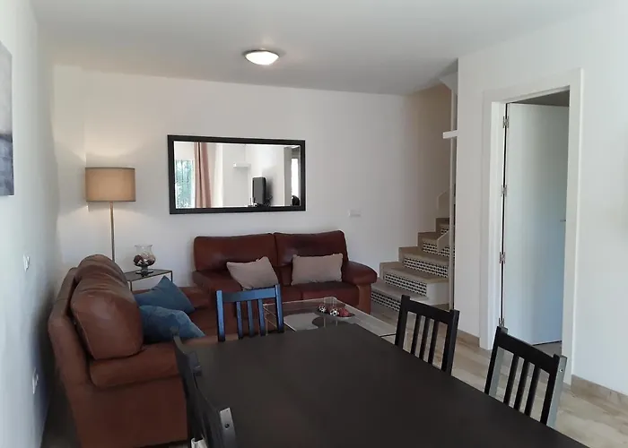 アパート Lovely Views,pool And Garden,resort フエンヒロラ