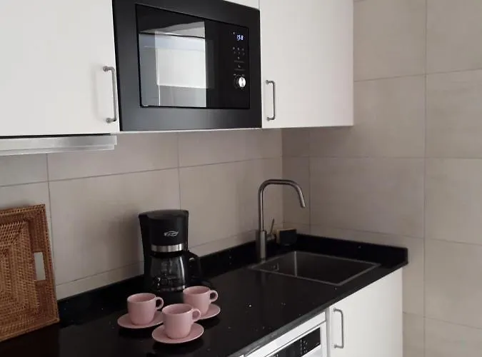 アパート Lovely Views,pool And Garden,resort