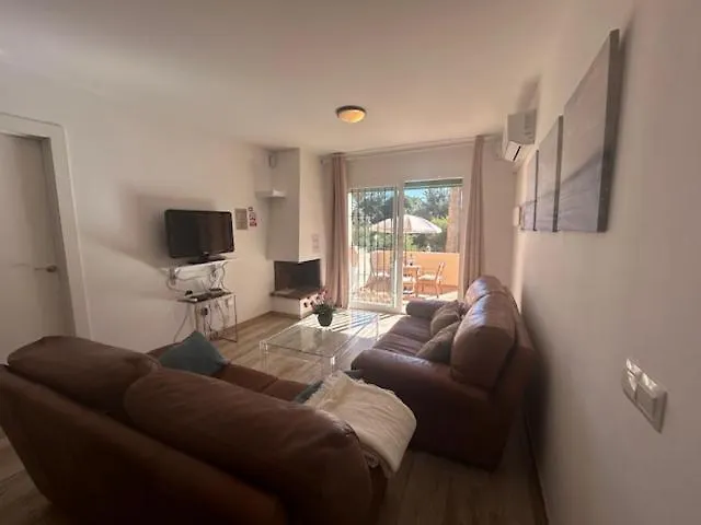 Lovely Views,pool And Garden,resort Apartamento *