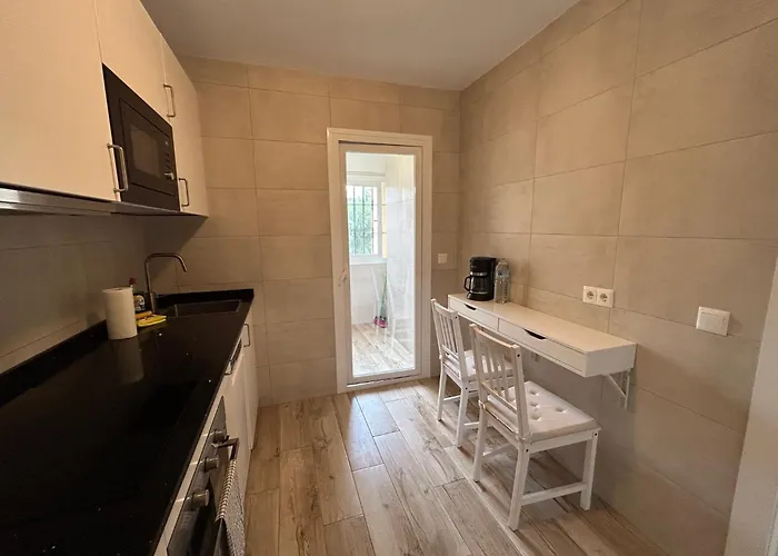 Lovely Views,pool And Garden,resort Apartamento